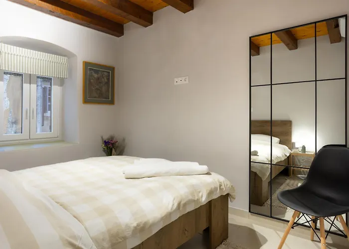 Alma Libre Studios / Campiello / Corfu Old Town
